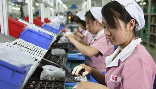 職場陷阱 中介承諾月薪5000包吃住，打工妹月底領薪愣在當場